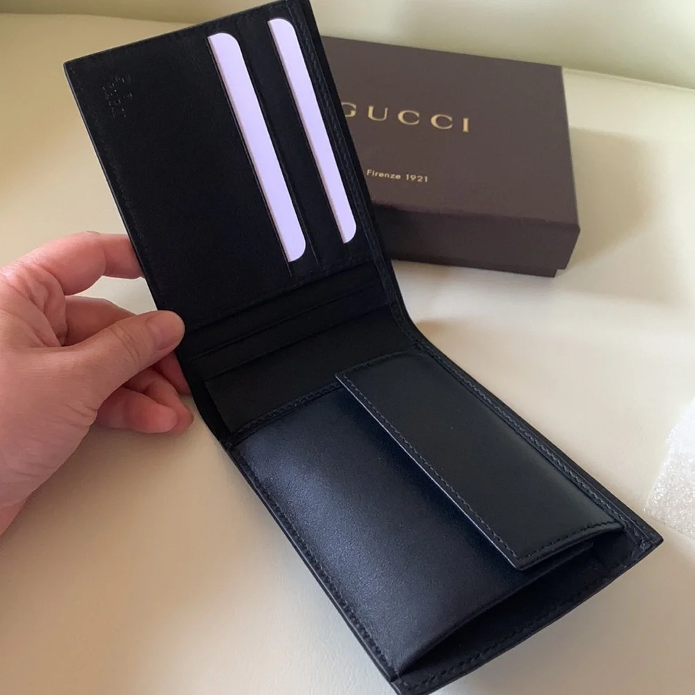 New Gucci GG Monogram Leather Wallet